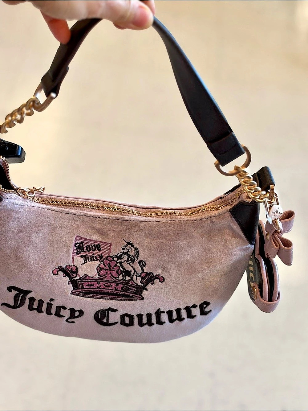 Juicy Couture Shoulder Bag in Pink & Black